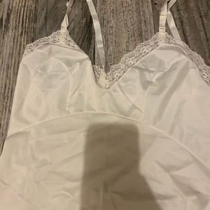 Vintage slip dress i thrifted in Colorado. White. Like new. I only wore it once.